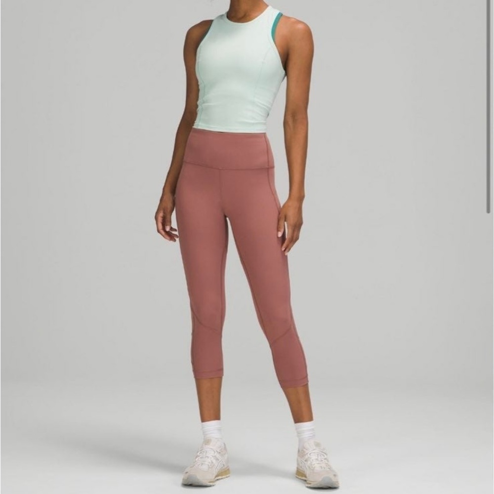 NWOT Lululemon Pace Rival High-Rise Crop 22"